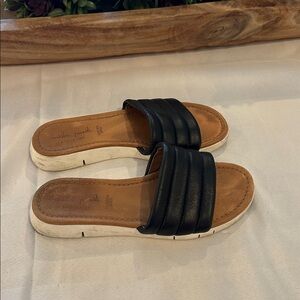 Mila Paoli Black Italian Channel Quilted Leather Slide Sandals womens size 8